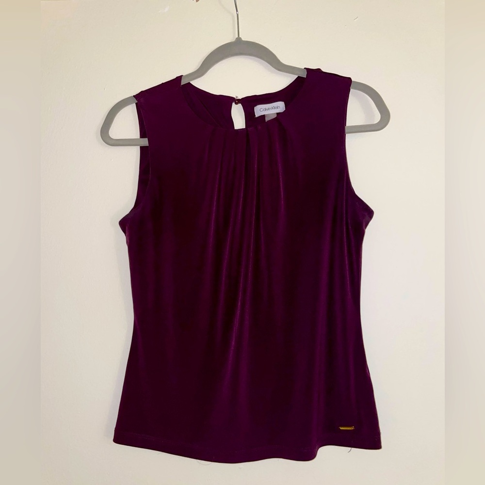 Calvin Klein Purple/Eggplant Shell Sleeveless Top - Size Small